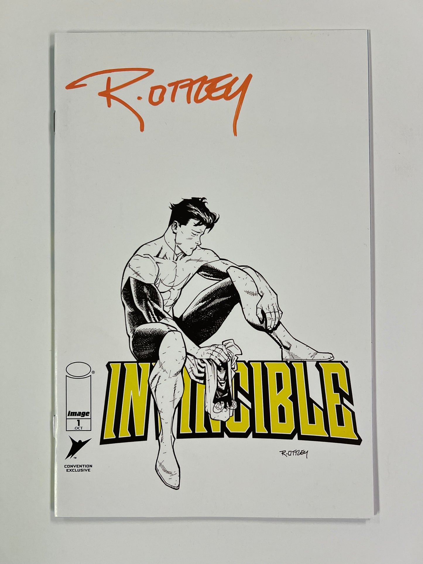 INVINCIBLE ISSUE 1 EXCLUSIVE OTTLEY VARIANT - BLACK AND WHITE