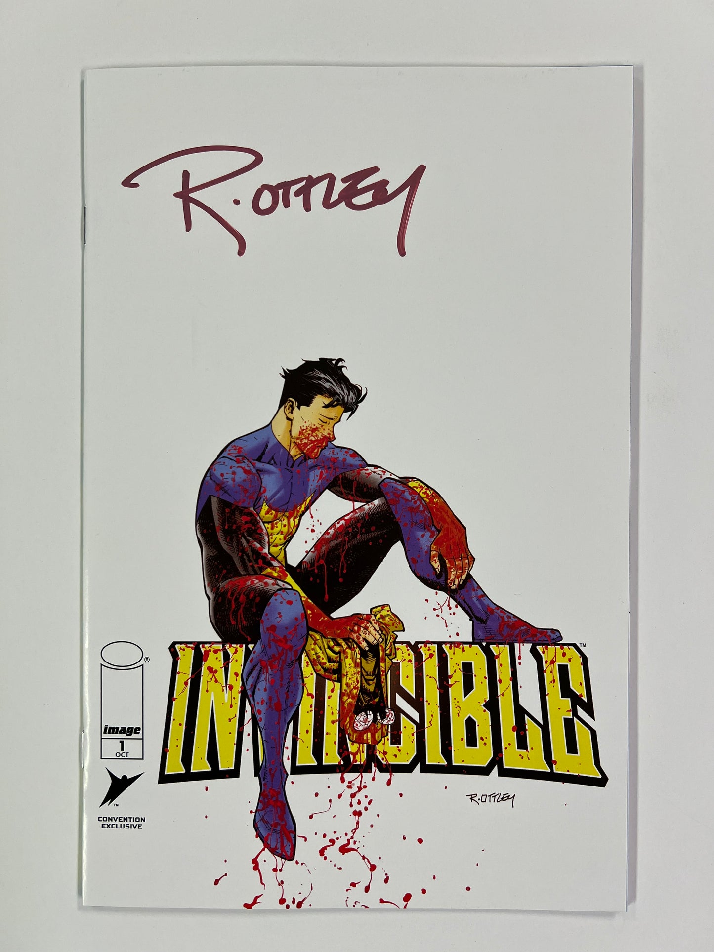 INVINCIBLE ISSUE 1 EXCLUSIVE OTTLEY VARIANT - COLOR