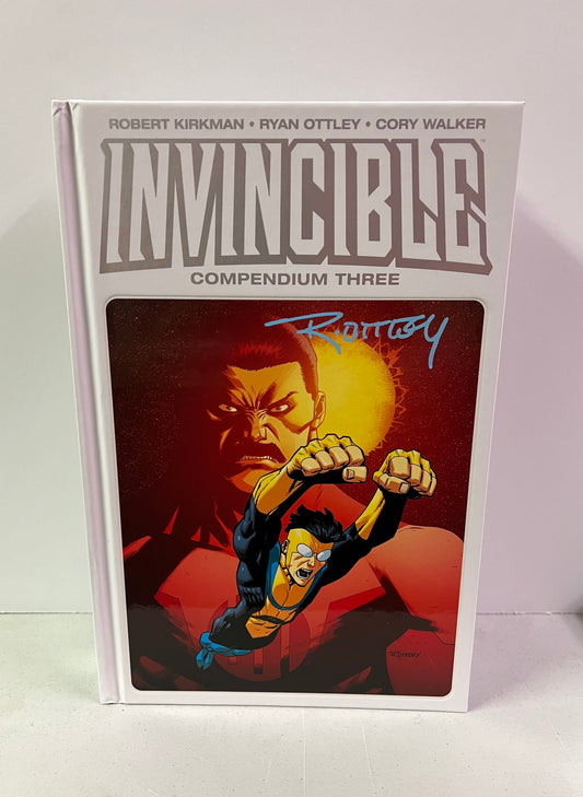 INVINCIBLE COMPENDIUM HARD COVER 3