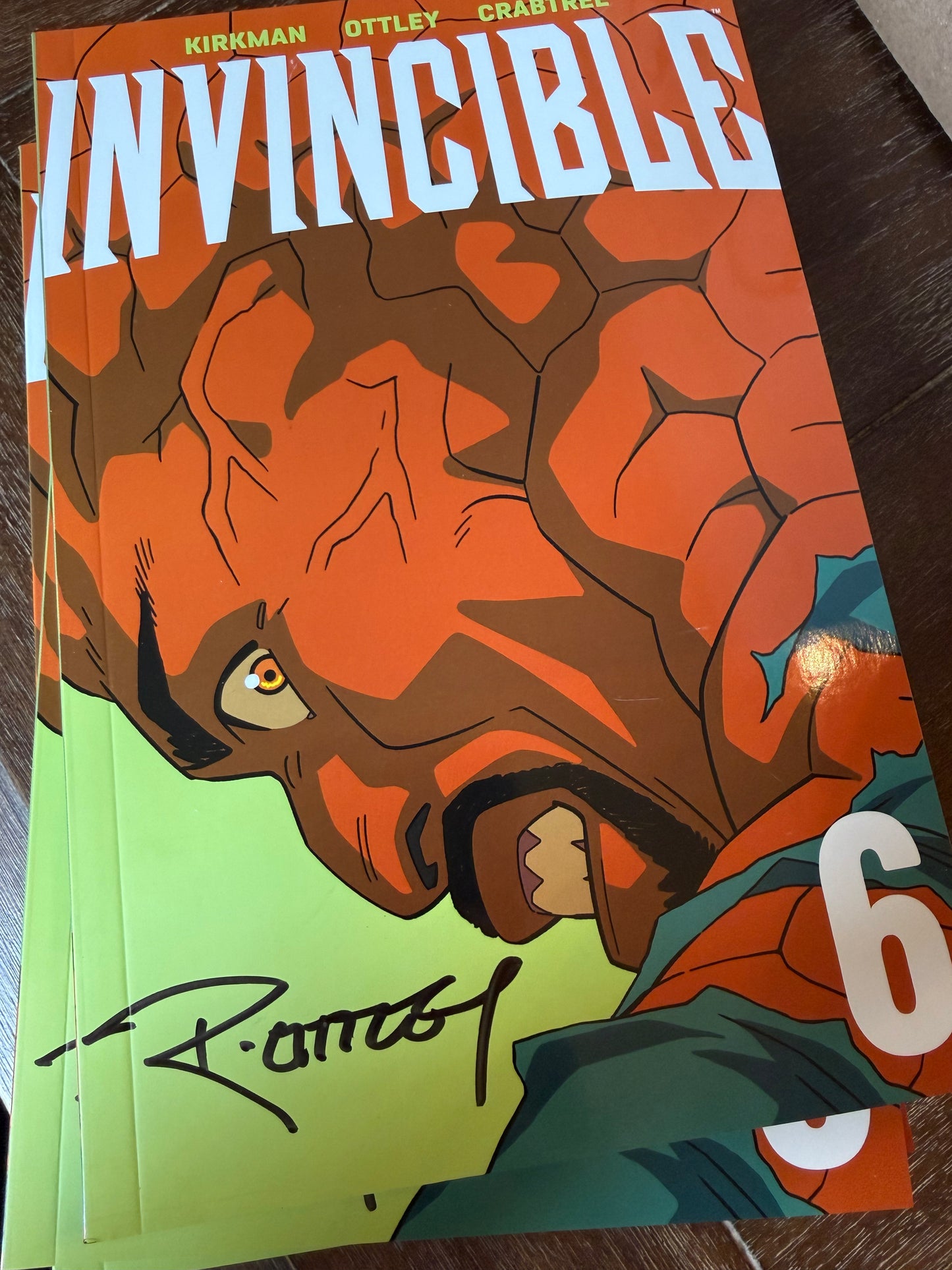 INVINCIBLE NEW EDITION 6