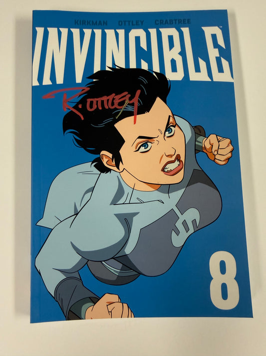 INVINCIBLE NEW EDITION 8